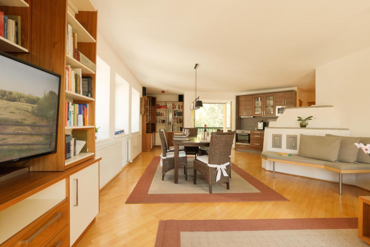 Riedz Apartments Innsbruck- Zentrales Apartmenthaus Mit Gruener Oase Bagian luar foto
