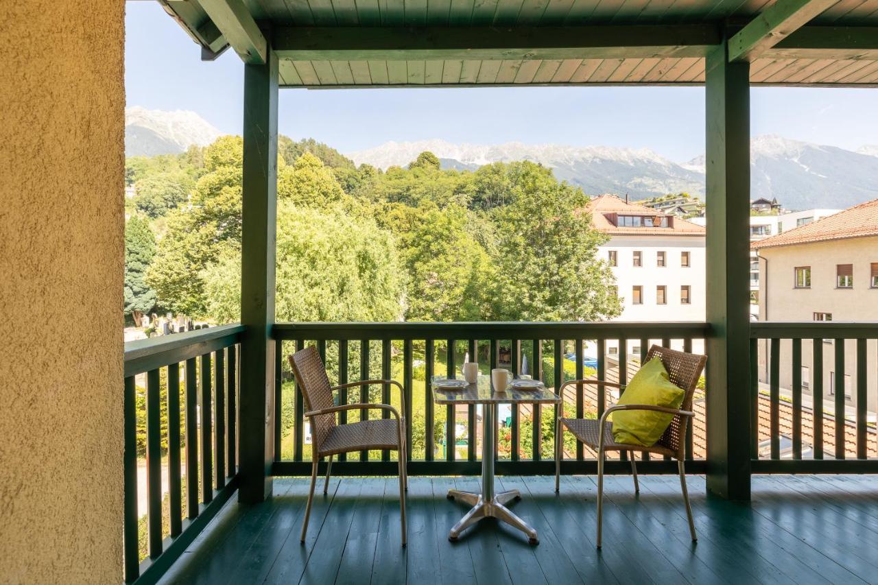 Riedz Apartments Innsbruck- Zentrales Apartmenthaus Mit Gruener Oase Bagian luar foto