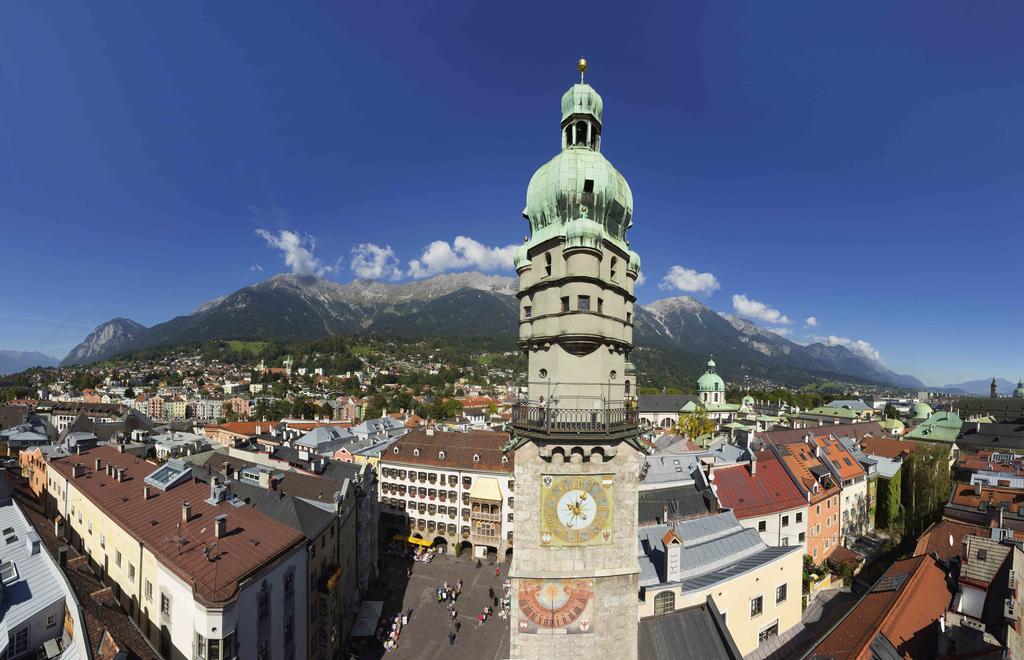 Riedz Apartments Innsbruck- Zentrales Apartmenthaus Mit Gruener Oase Bagian luar foto