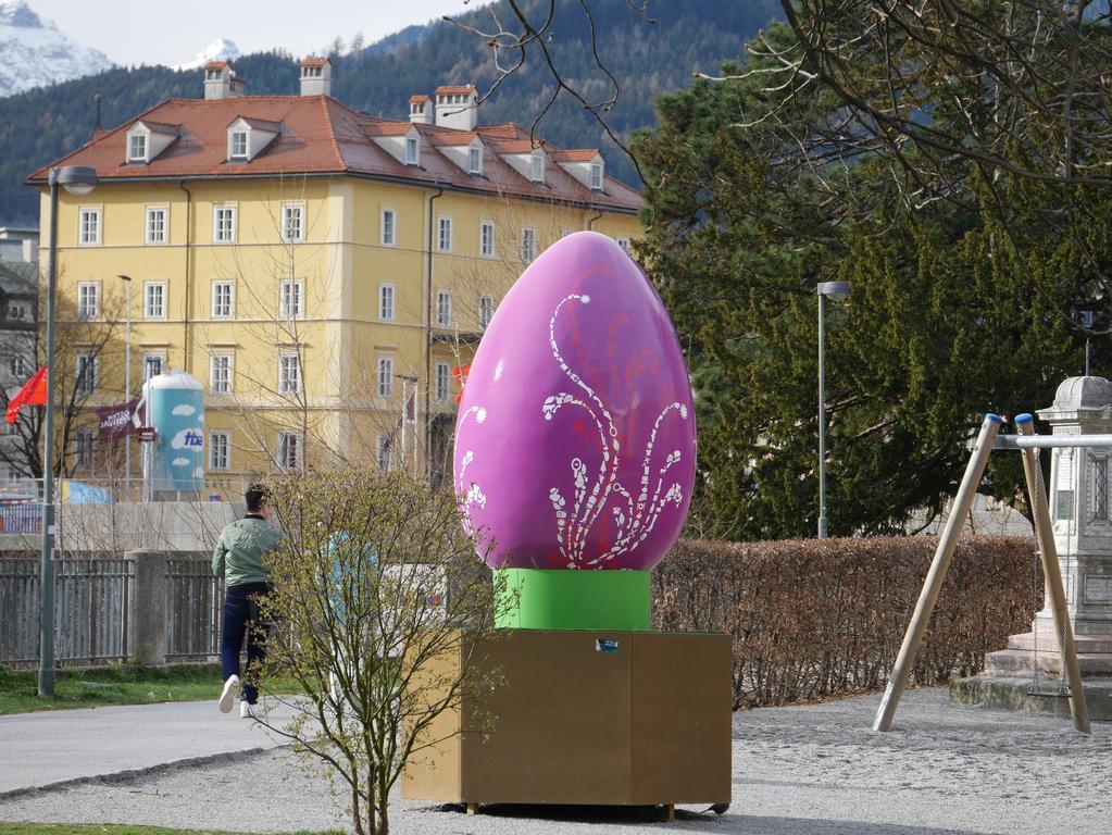 Riedz Apartments Innsbruck- Zentrales Apartmenthaus Mit Gruener Oase Bagian luar foto